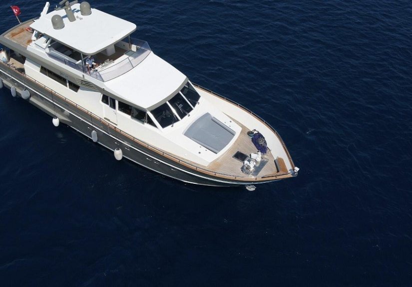 yacht sales dubai